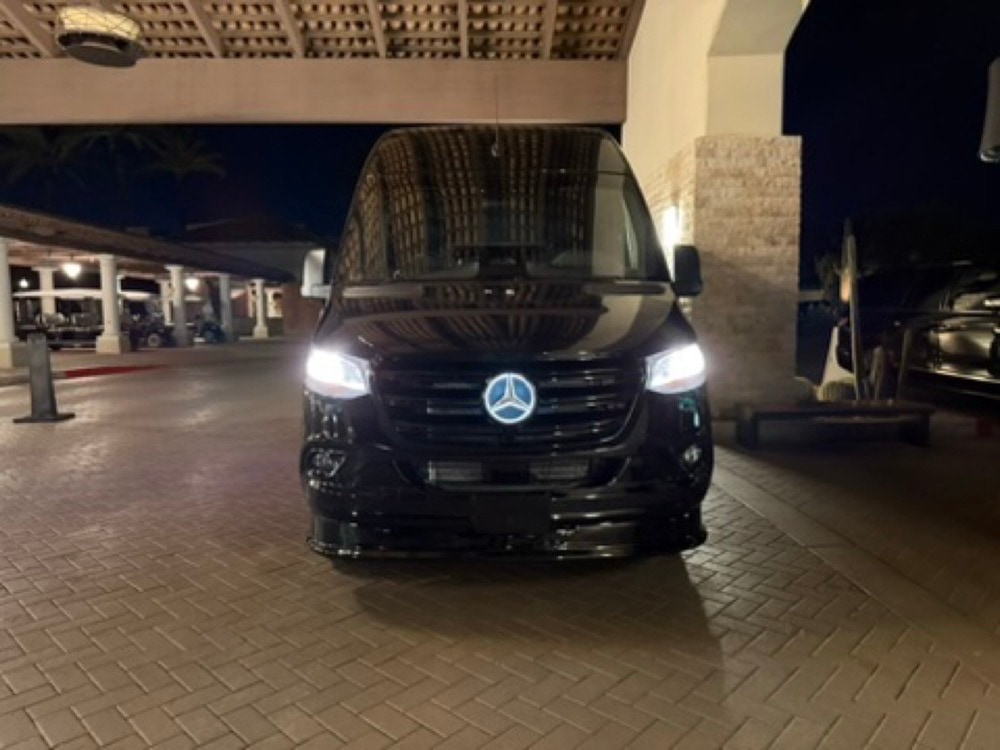 Limo Service in Scottsdale: Areas, Venues, and Real Hourly Rates